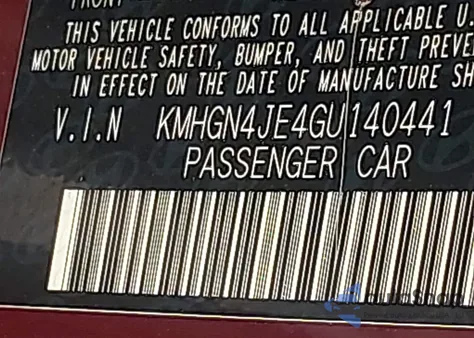 2016 Hyundai Genesis 3.8 z USA, uszkodzony, nr VIN KMHGN4JE4GU140441